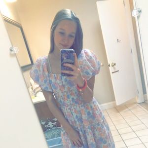 Meet your Posher, Adalie